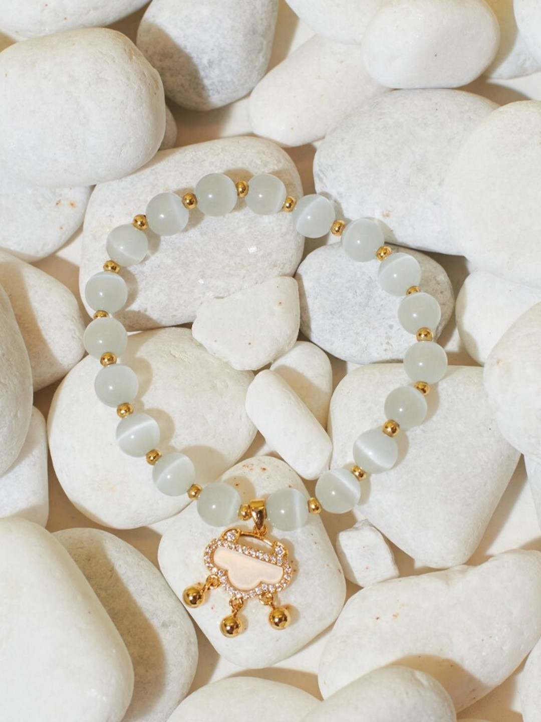 

DressBerry Beaded Link Bracelet, Gold