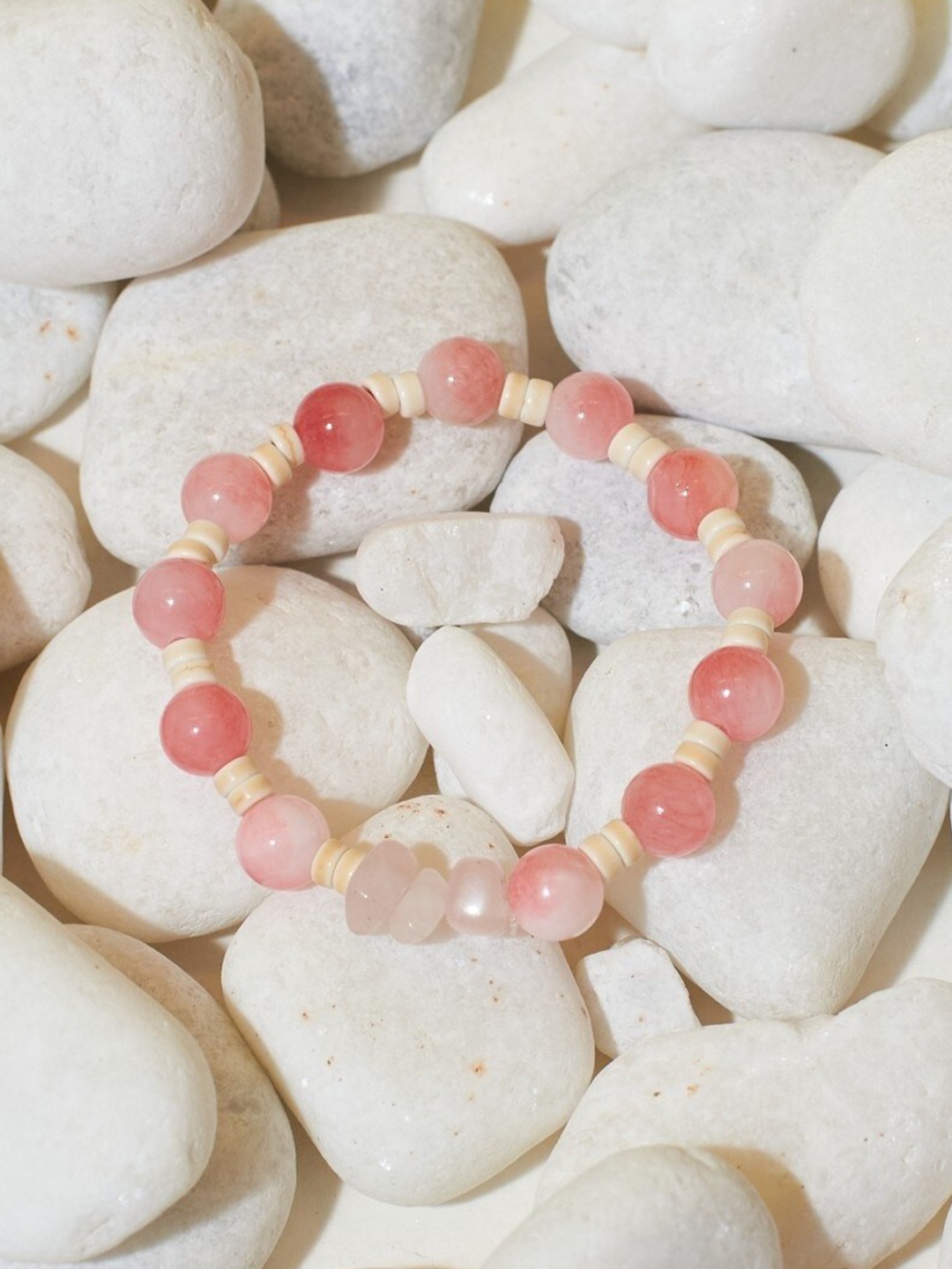 

DressBerry Peach & White Bead-Blossom Bracelet, Pink