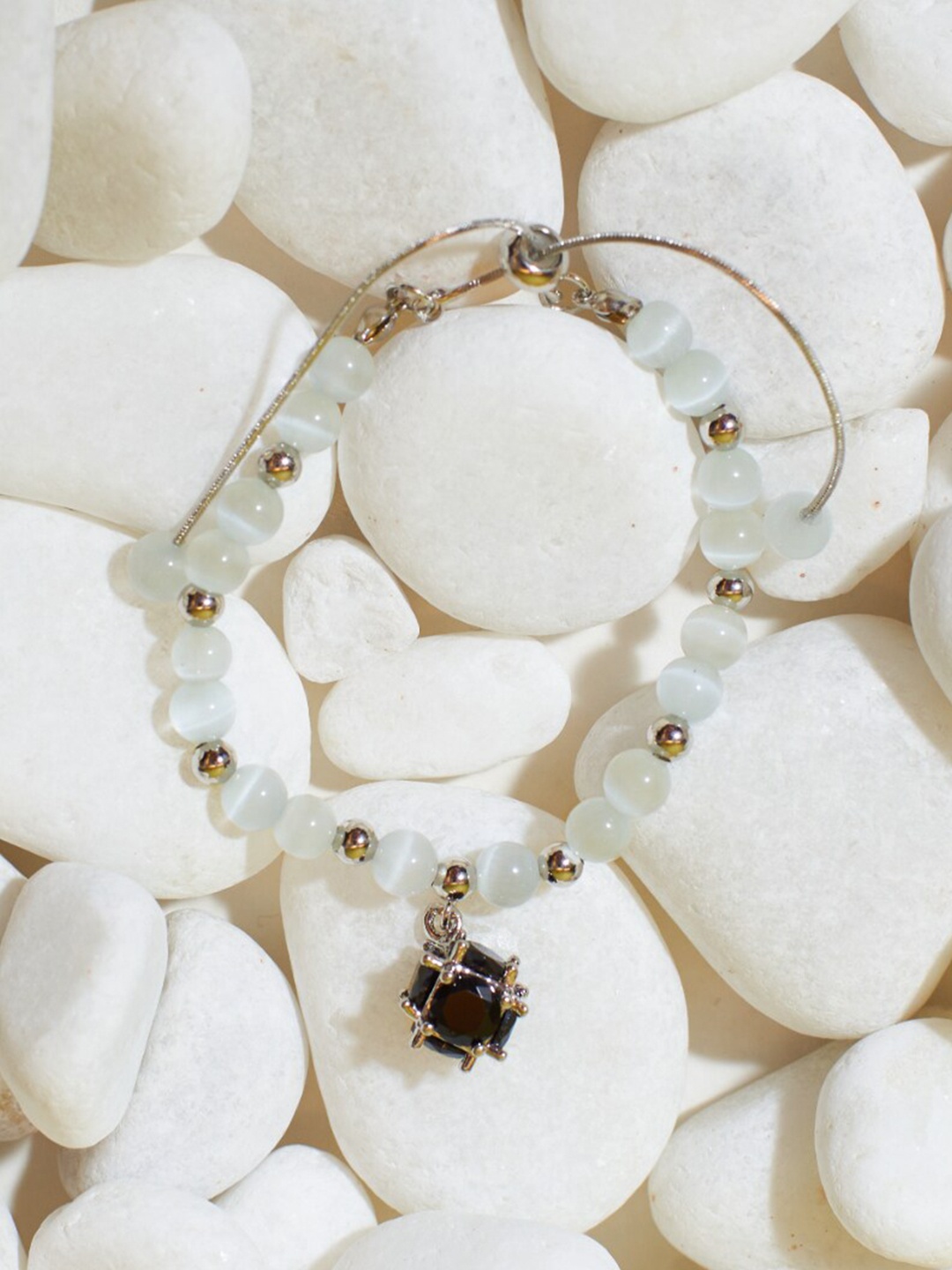 

DressBerry White & Black Wraparound Bracelet