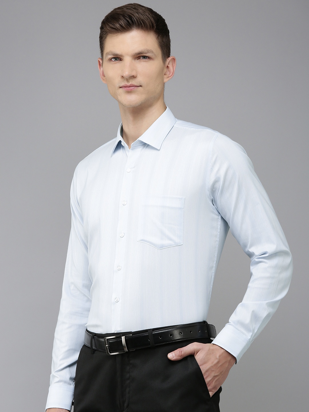 

Van Heusen Men Slim Fit Striped Formal Shirt, Blue