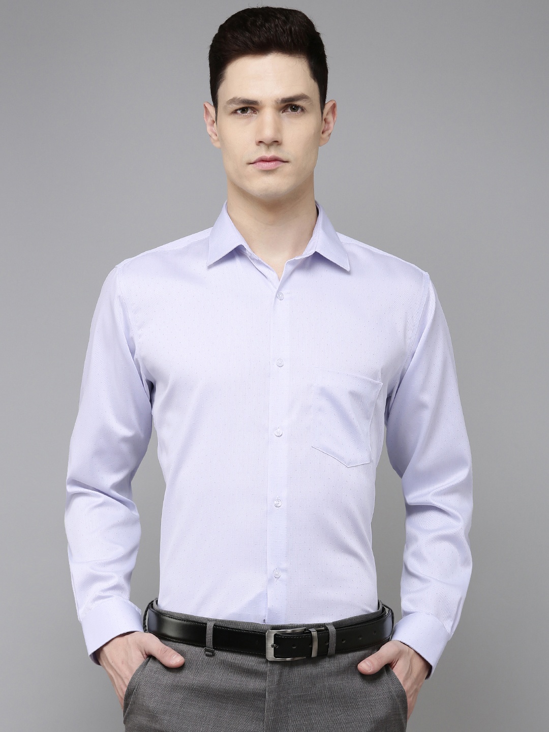 

Van Heusen Custom Fit Opaque Pure Cotton Formal Shirt, Blue