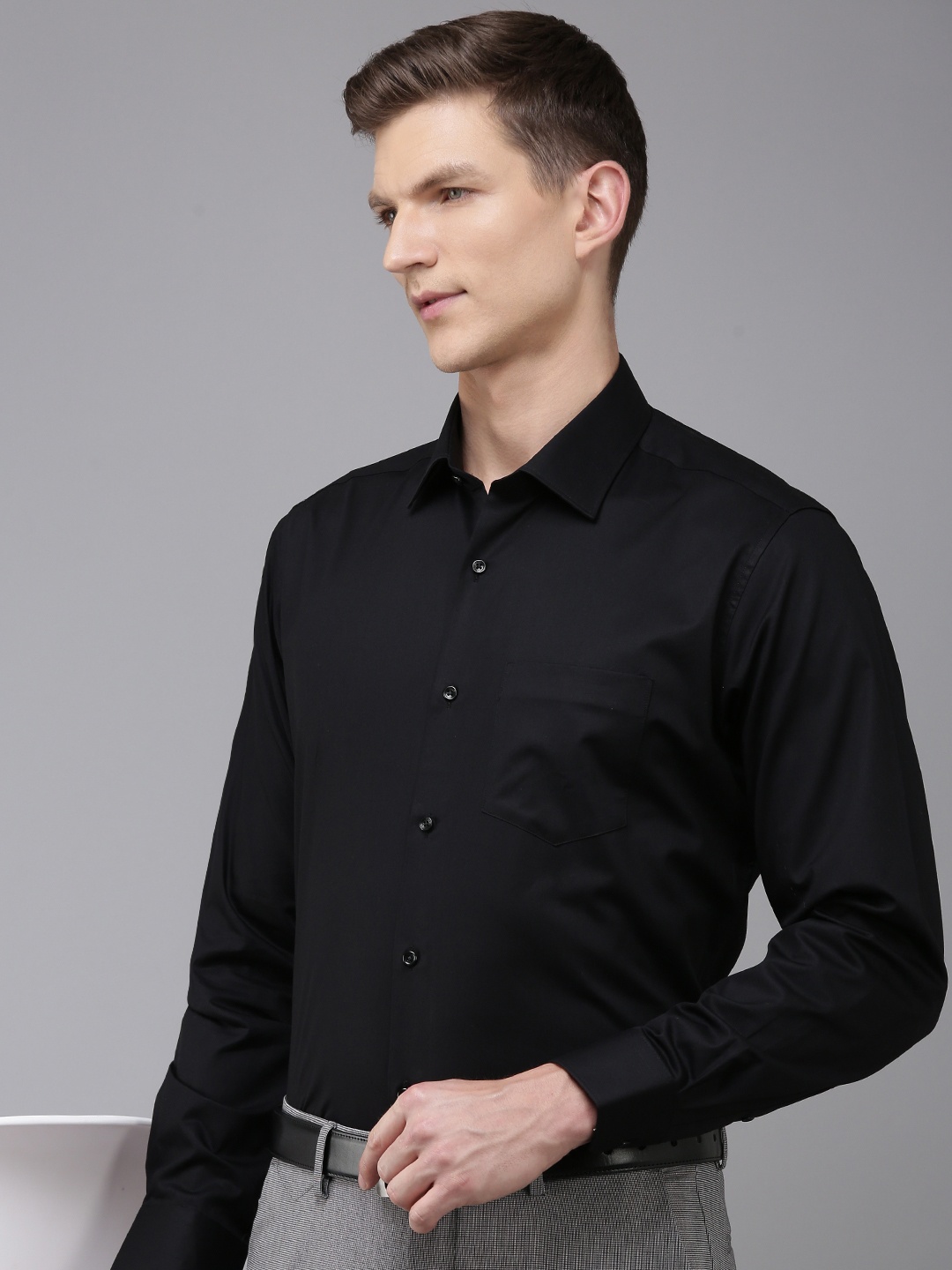 

Van Heusen Pure Cotton Custom Fit Formal Shirt, Black