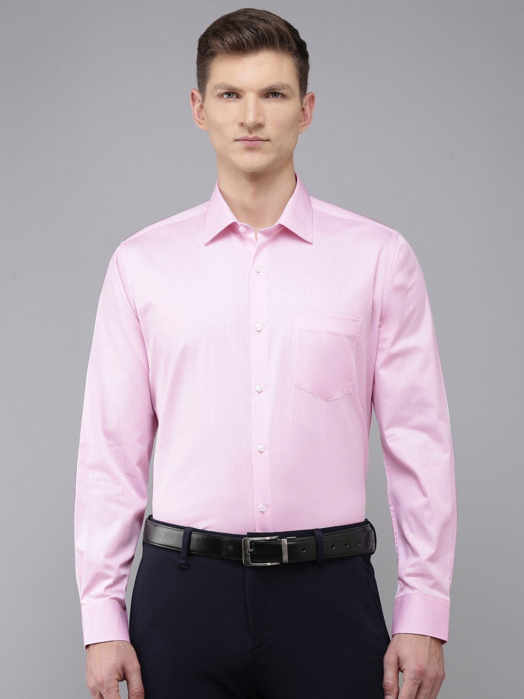 

Van Heusen Solid Custom Fit Pure Cotton Formal Shirt, Pink