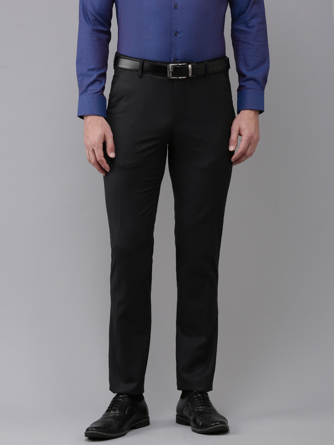 

Van Heusen Men Striped Slim Fit Formal Trousers, Black