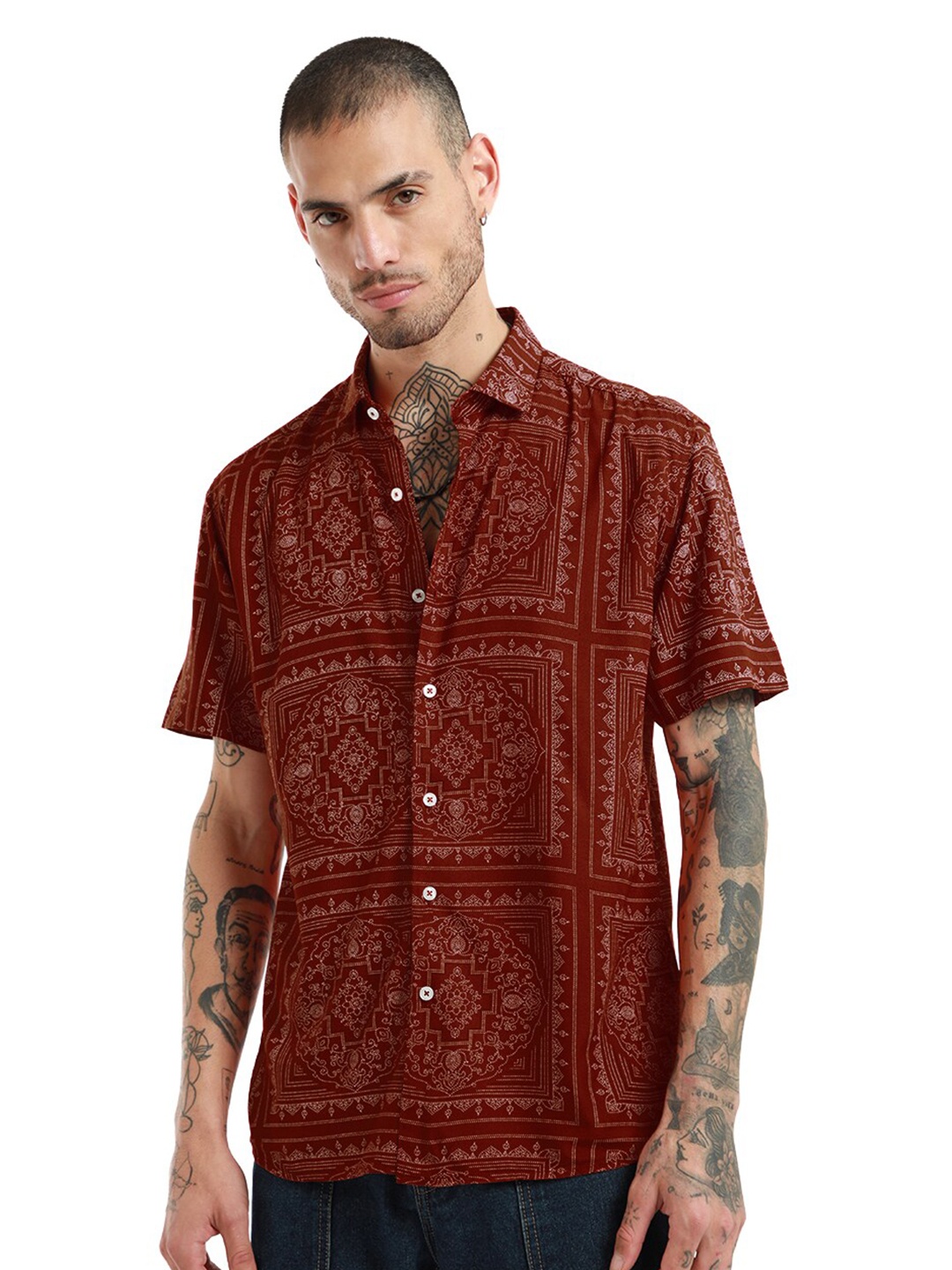 

Banana Club Slim Fit Ethnic Motifs Printed Spread Collar Short Sleeves Casual Shirt, Maroon