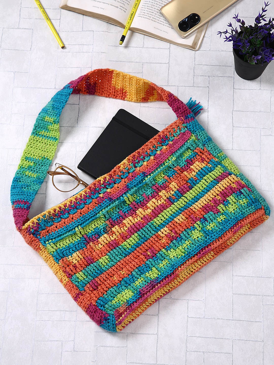 

Magic Needles Self Design Structured Handheld Bag, Green