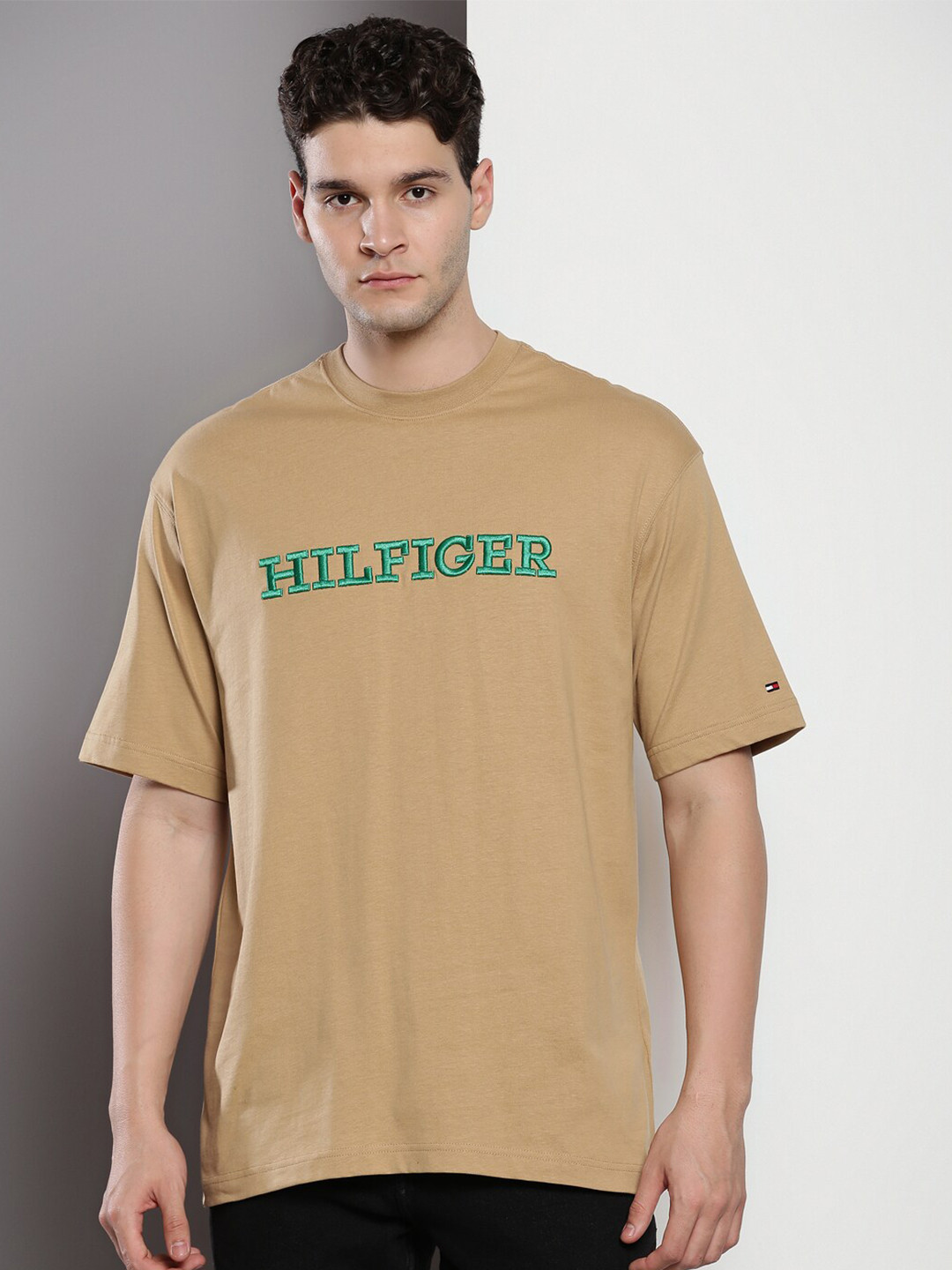 

Tommy Hilfiger Typography Printed Crew Neck Drop-Shoulder Sleeves Pure Cotton T-shirt, Beige