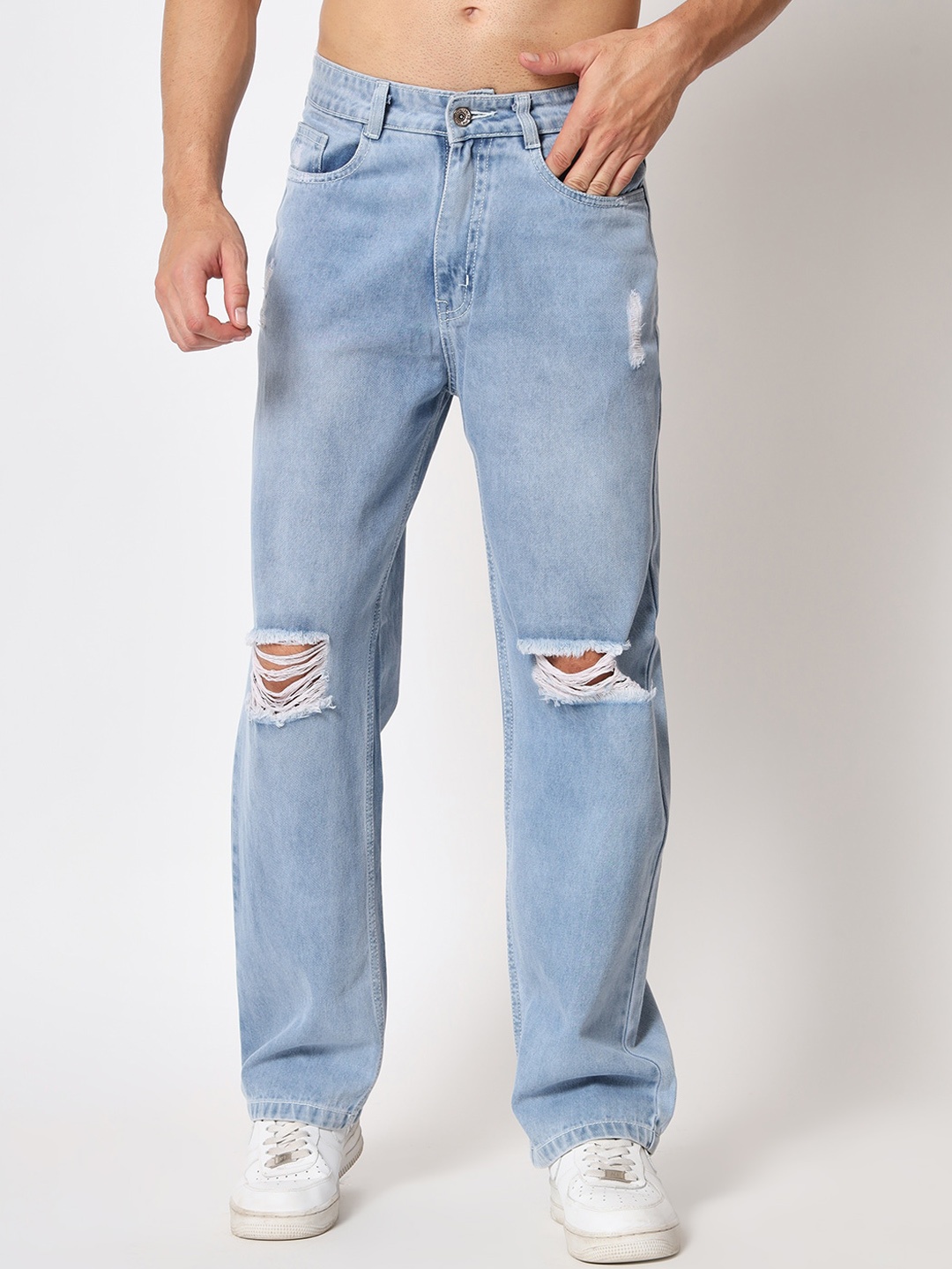 

PBY Men Straight Fit Low-Rise Mildly Distressed Light Fade Cotton Jeans, Blue