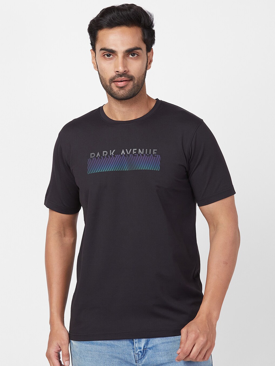 

Park Avenue Typography Printed Slim Fit T-shirt, Black