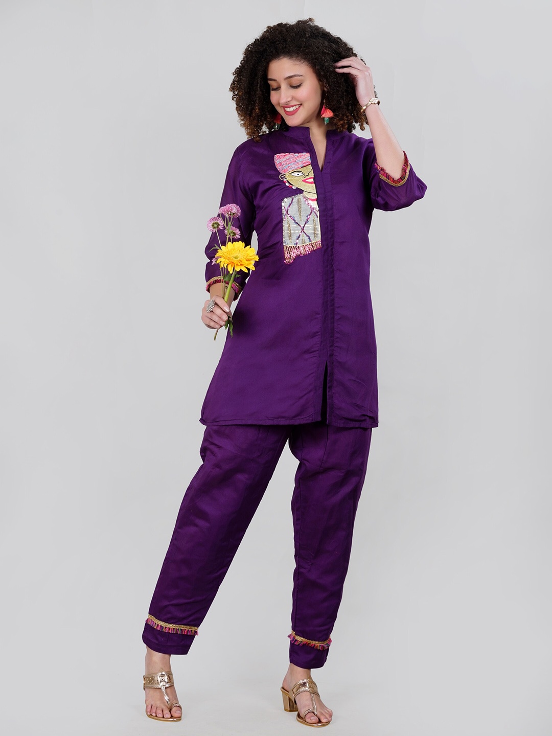 

MEHNAM Ethnic Motifs Embellished Pure Cotton Kurti With Trouser, Purple