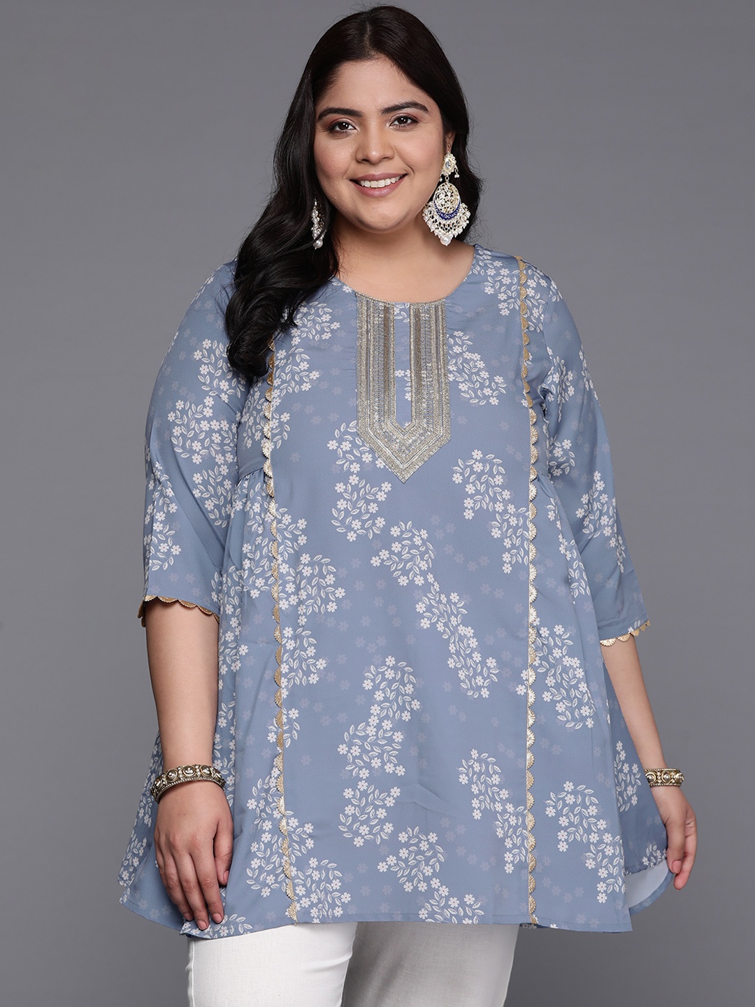

A PLUS BY AHALYAA Plus Size Printed Embellished Kurti, Grey
