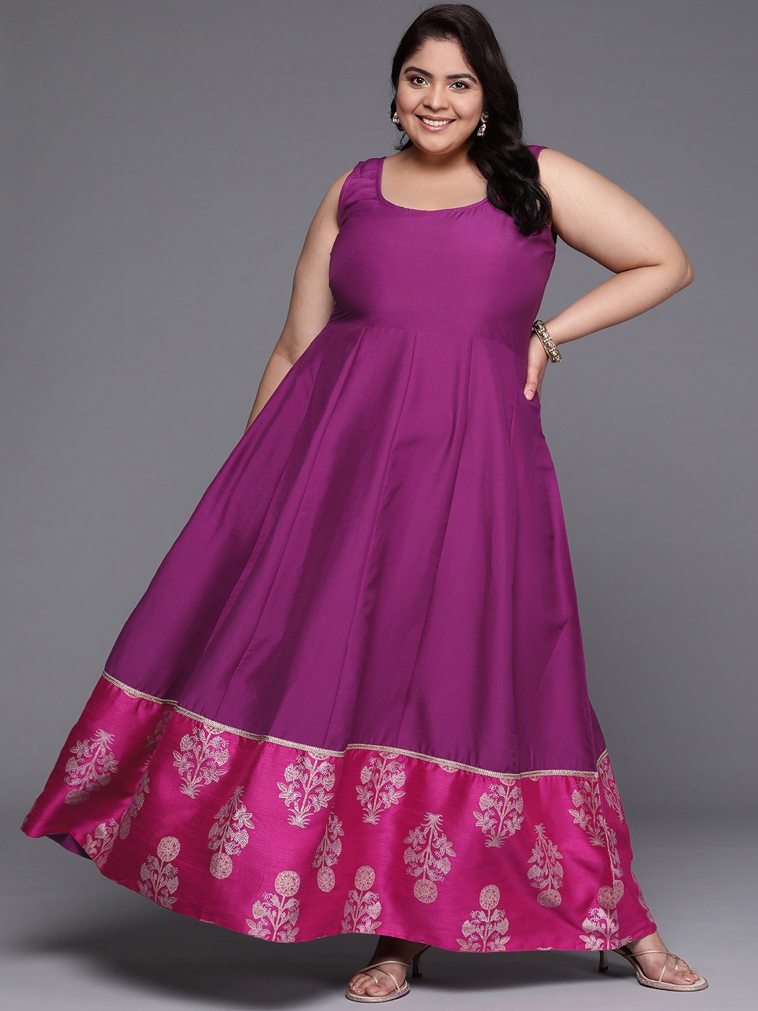 

A PLUS BY AHALYAA Plus Size Printed Fit & Flare Maxi Ethnic Dress, Purple