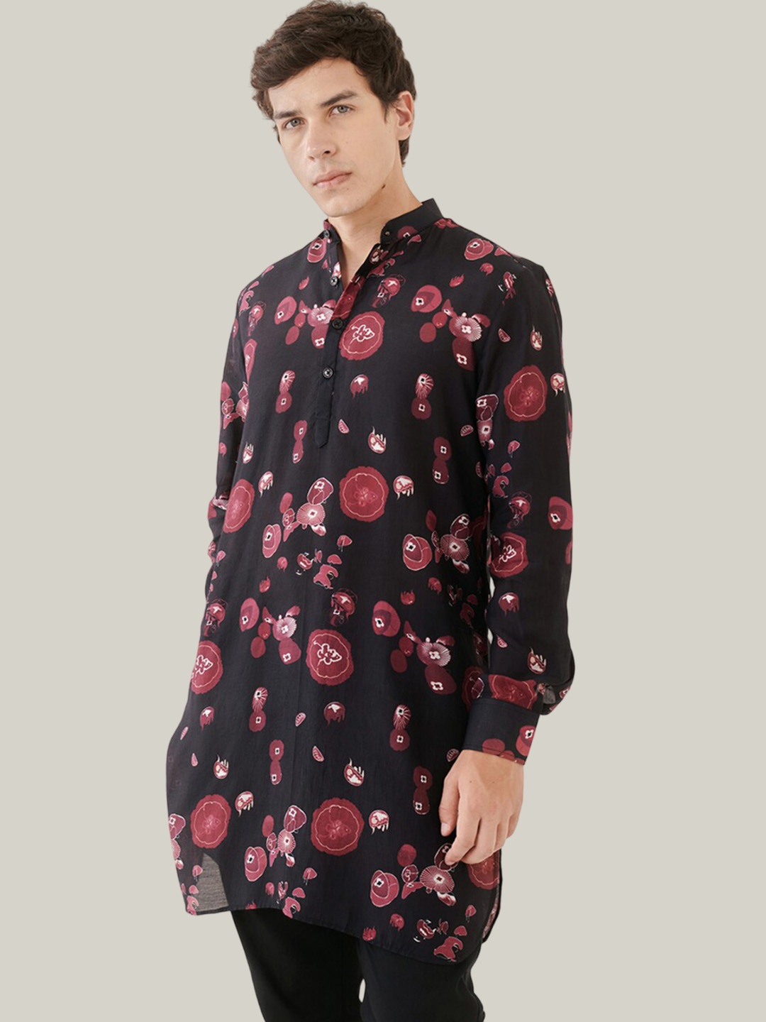 

QB MEN Floral Printed Straight Kurta, Black