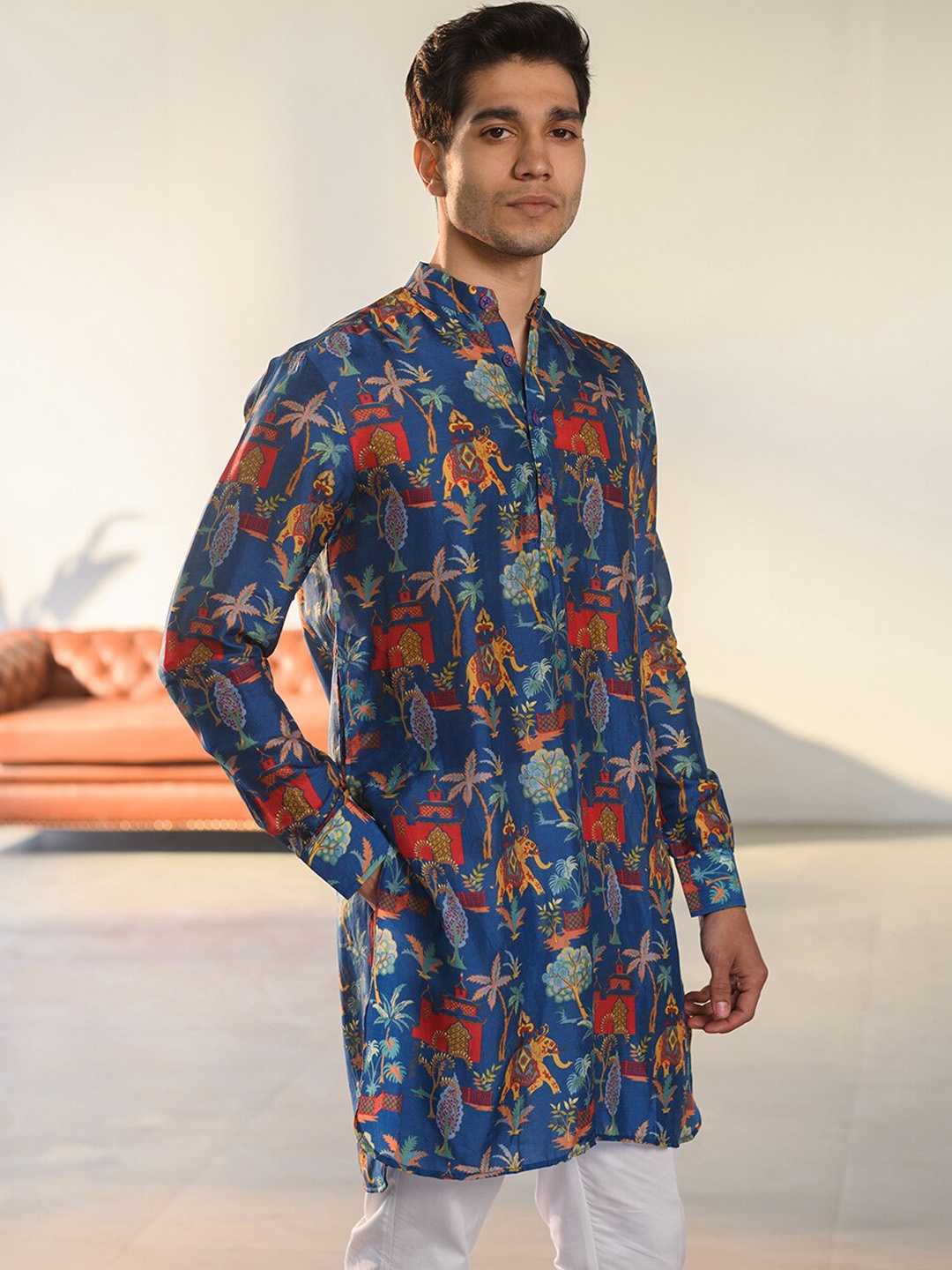 

QB MEN Ethnic Motifs Printed Straight Kurta, Blue