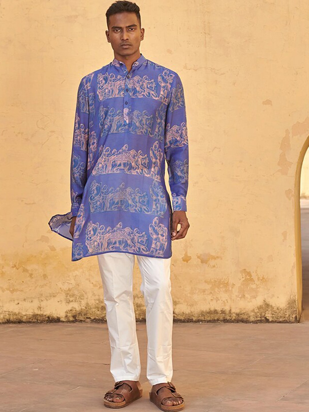 

QB MEN Ethnic Motifs Printed Straight Silk Kurta, Blue