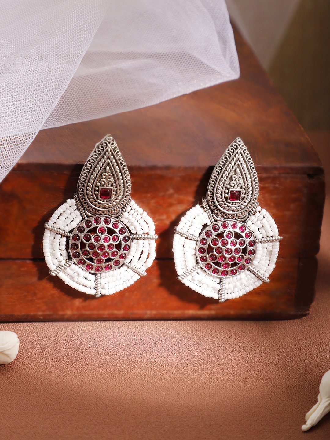 

Rubans Women Silver-Toned Red Stone Studded White Beaded Drop Earrings