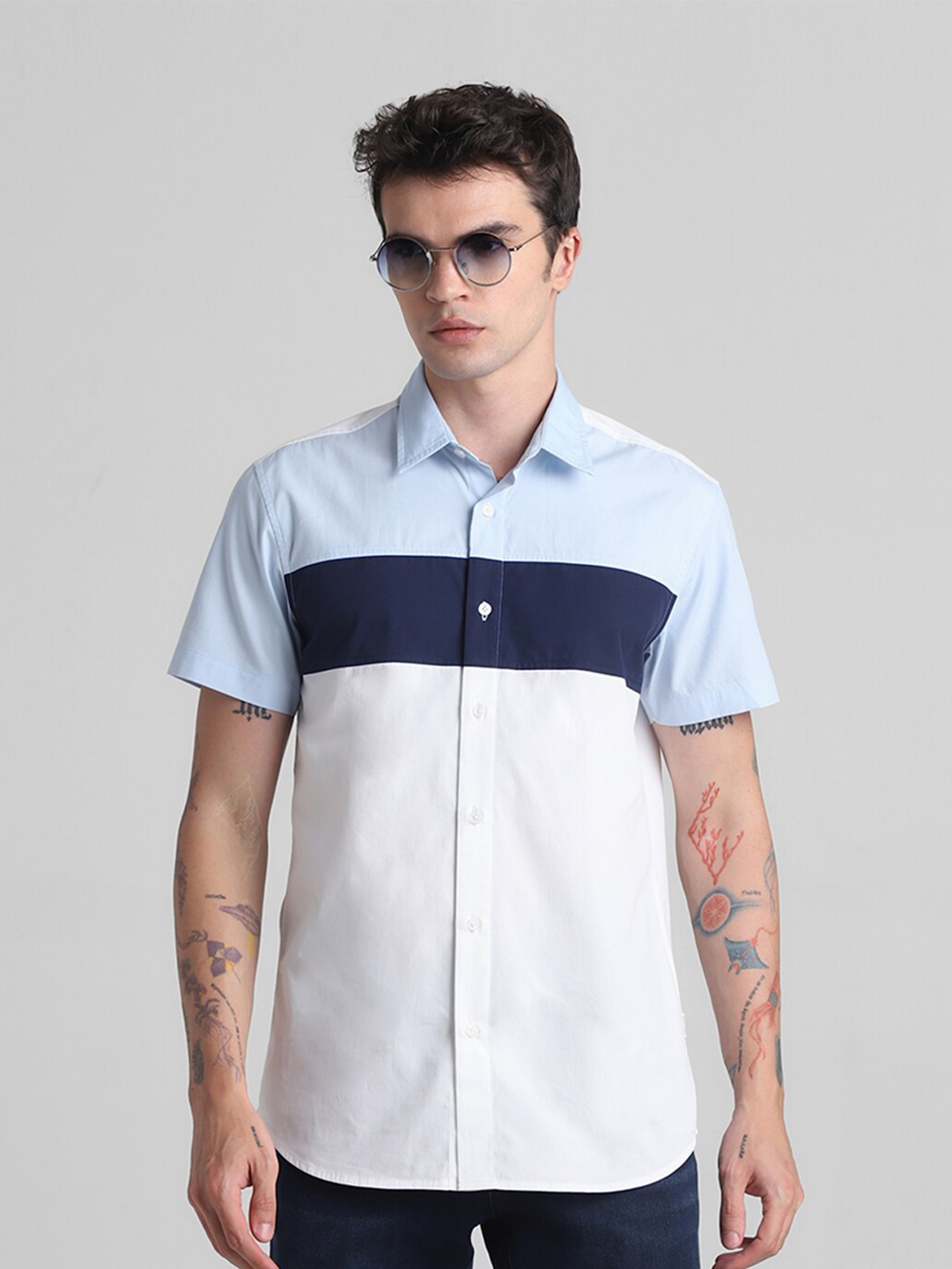 

Jack & Jones Slim Fit Colourblocked Pure Cotton Casual Shirt, Blue