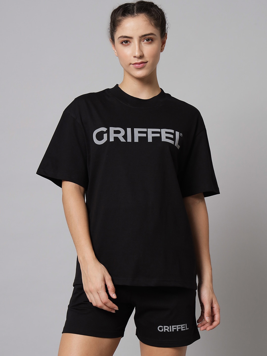 

GRIFFEL Printed Pure Cotton Oversized T-Shirt With Shorts, Black