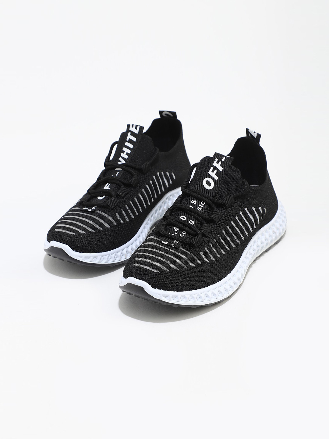 

LULU & SKY Women Round Toe Sneakers, Black