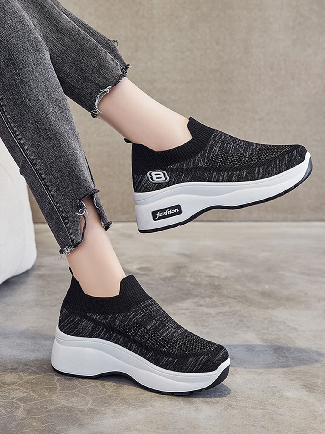 

LULU & SKY Women Printed Slip-On Sneakers, Black