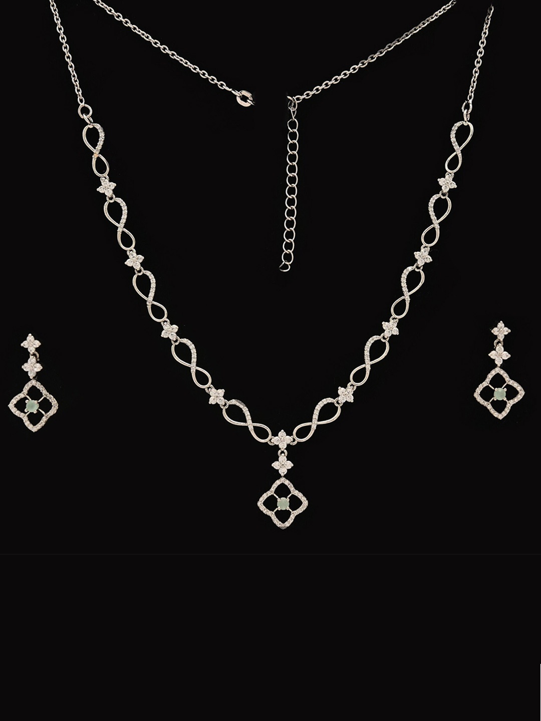 

925 SILLER Rhodium Plated 925 Pure Silver CZ Studded Jewellery Set