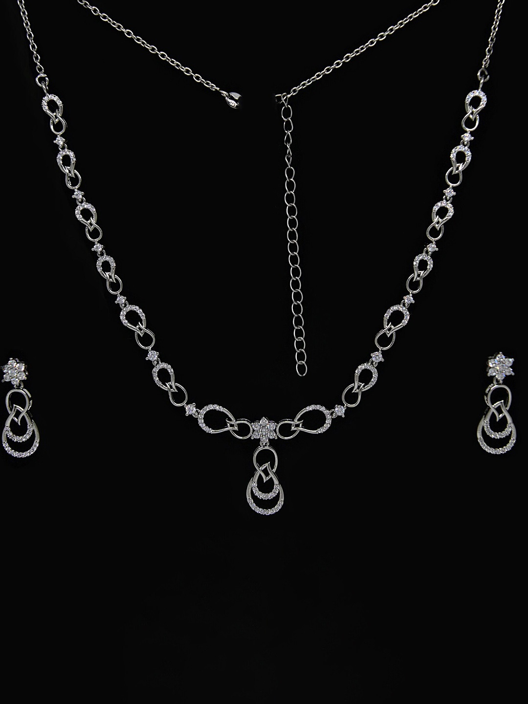 

925 SILLER Rhodium Plated 925 Pure Silver CZ Studded Jewellery Set