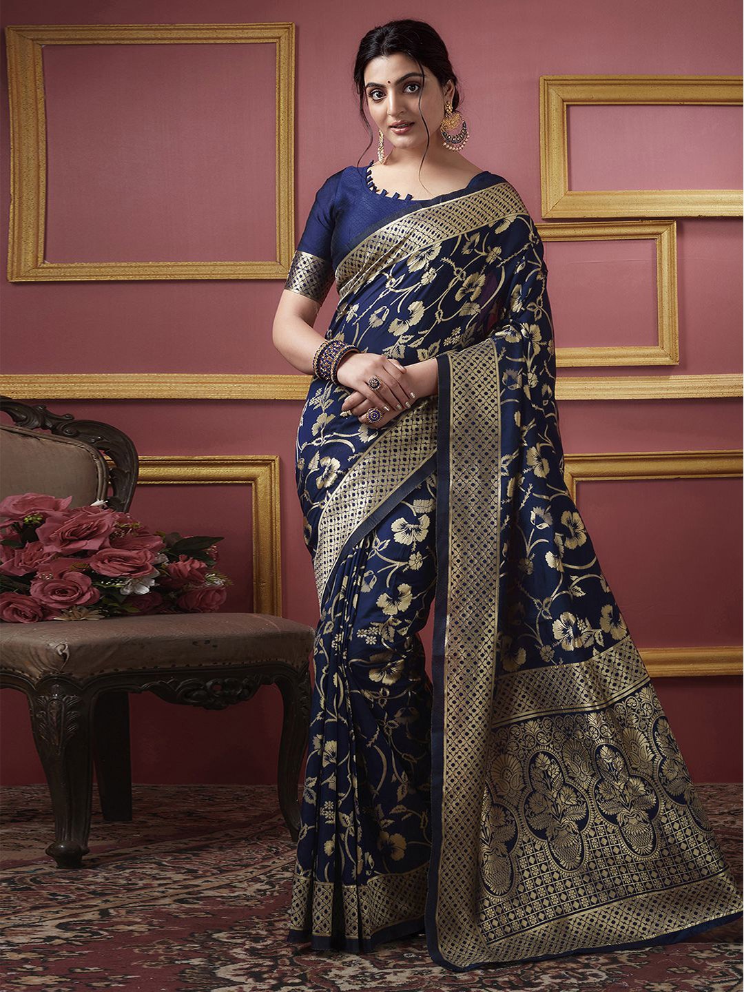 

KALINI Ethnic Motif Woven Design Zari Banarasi Saree, Navy blue