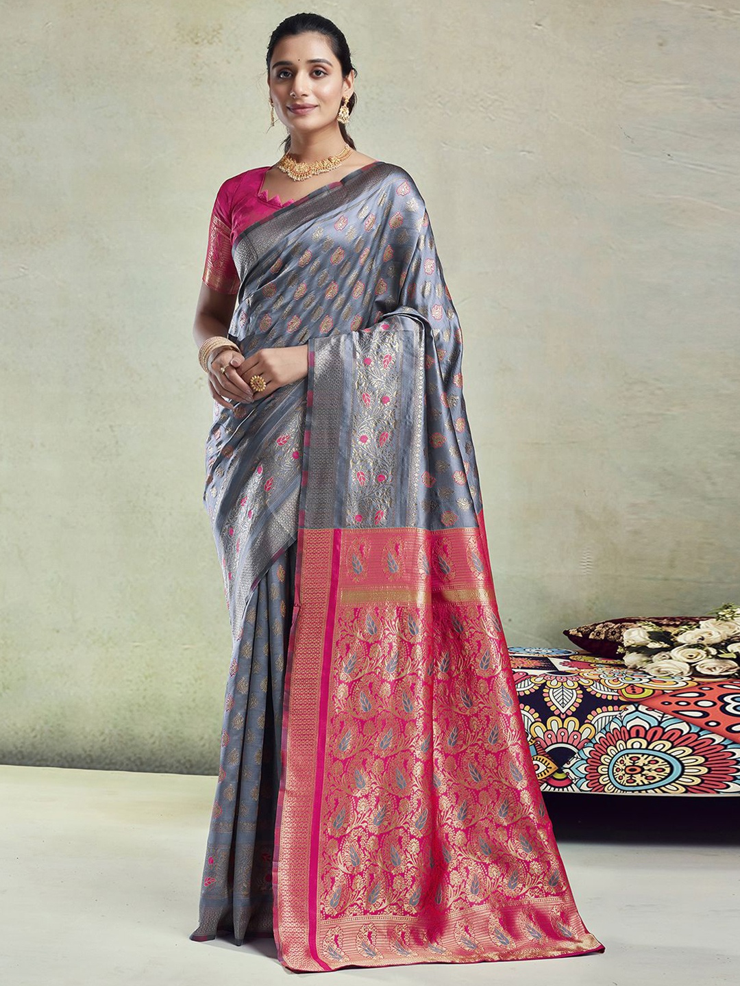 

Mitera Ethnic Motifs Woven Design Zari Banarasi Saree, Grey