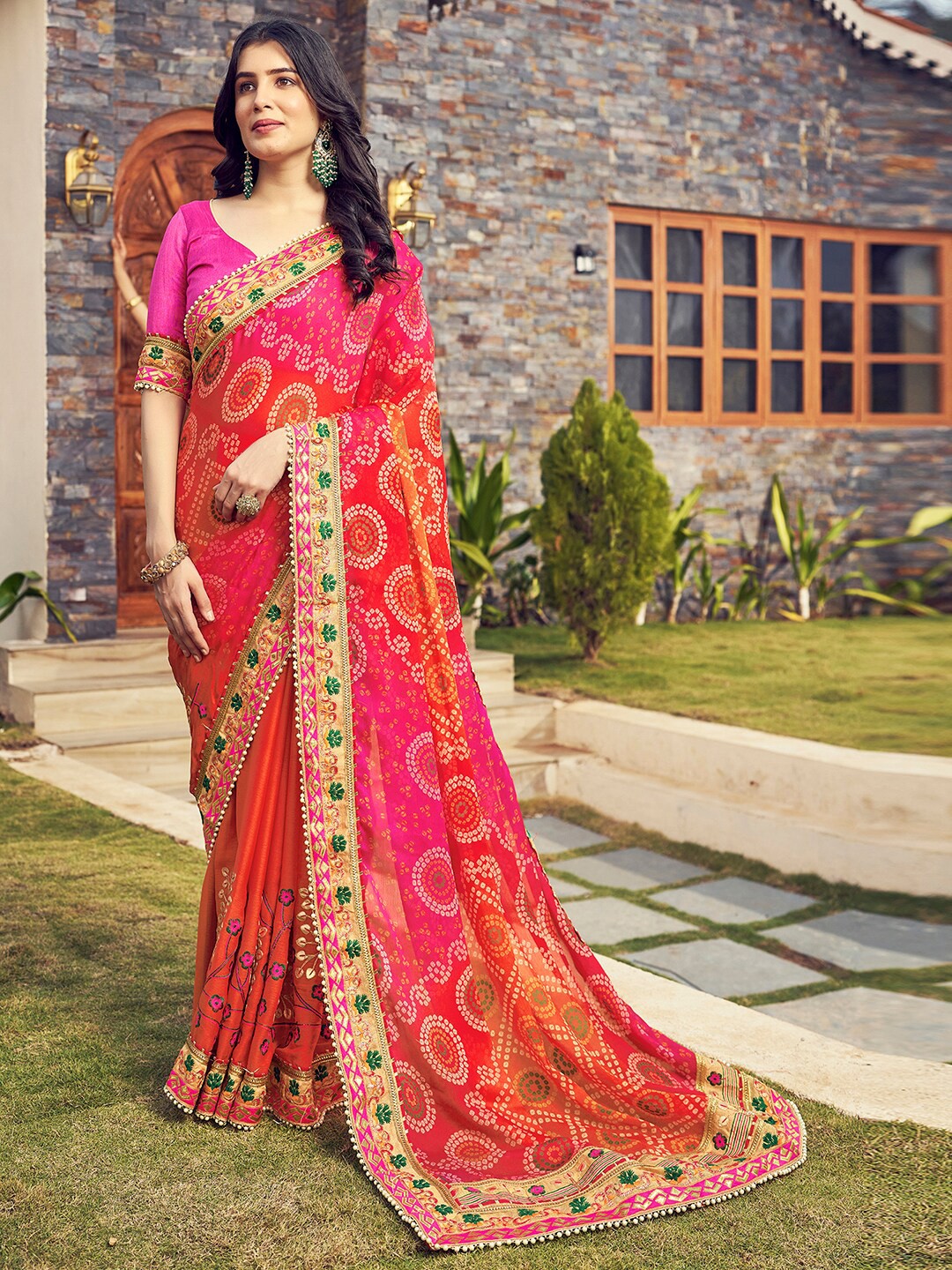 

Satrani Beads and Stones Bandhani Printed Saree, Orange
