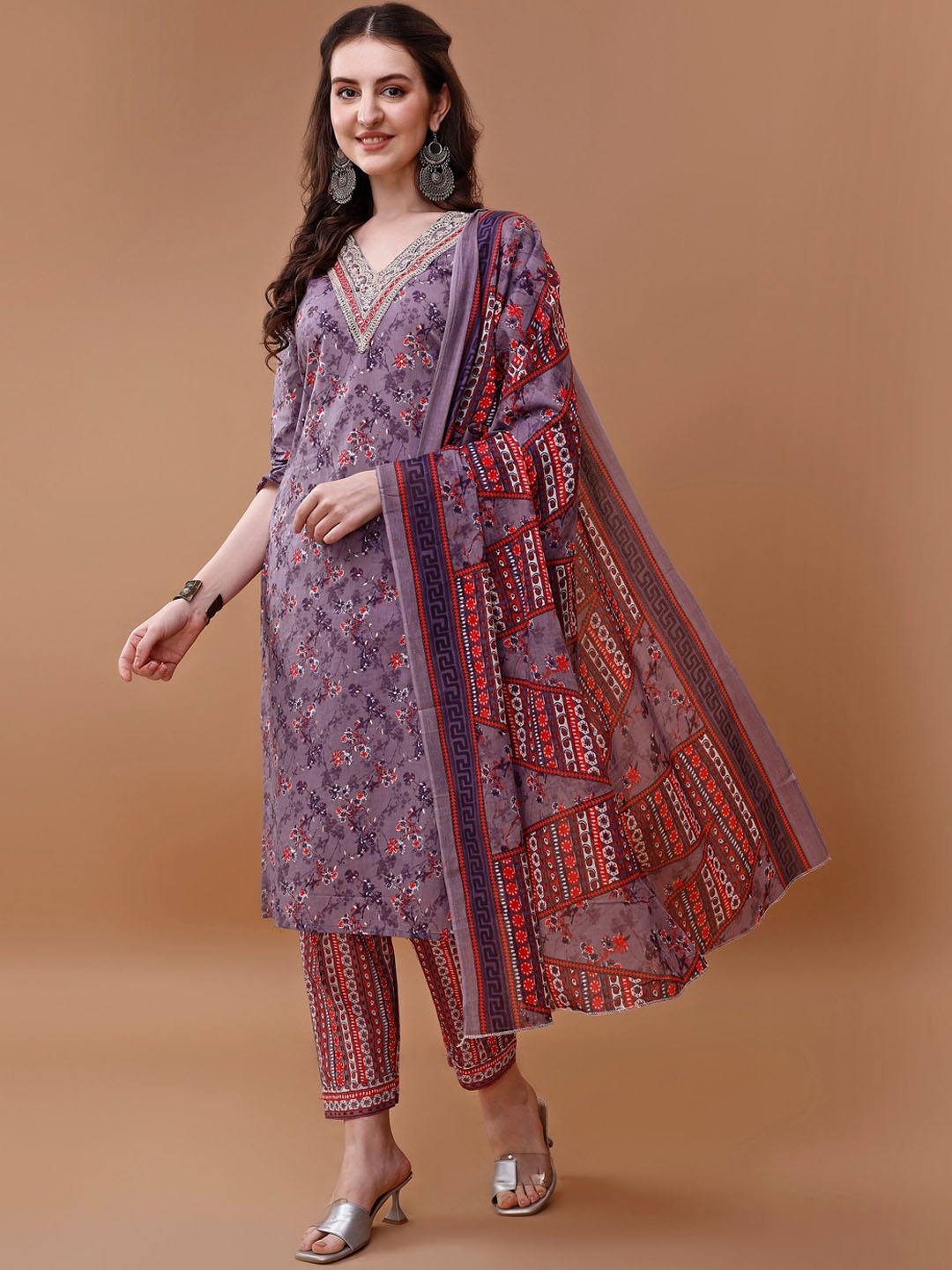 

KALINI Floral Printed V-Neck Regular Sequinned Pure Cotton Kurta Set With Dupatta, Purple