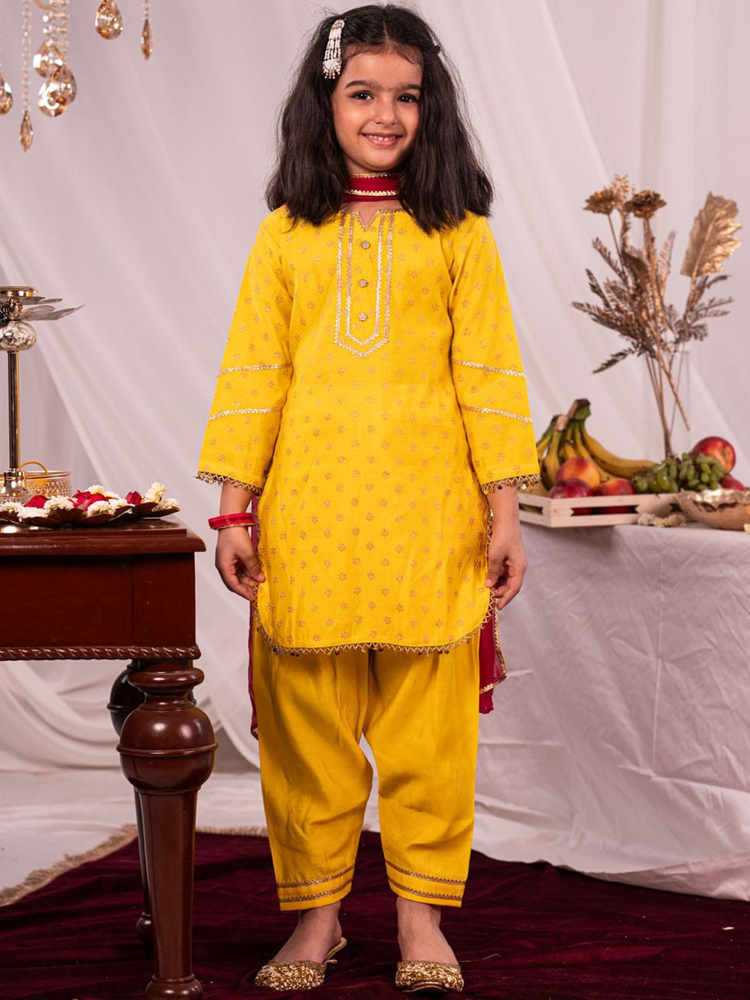 

VASTRAMAY Girls Ethnic Printed Regular Gotta Patti Kurta with Patiala & Dupatta, Yellow