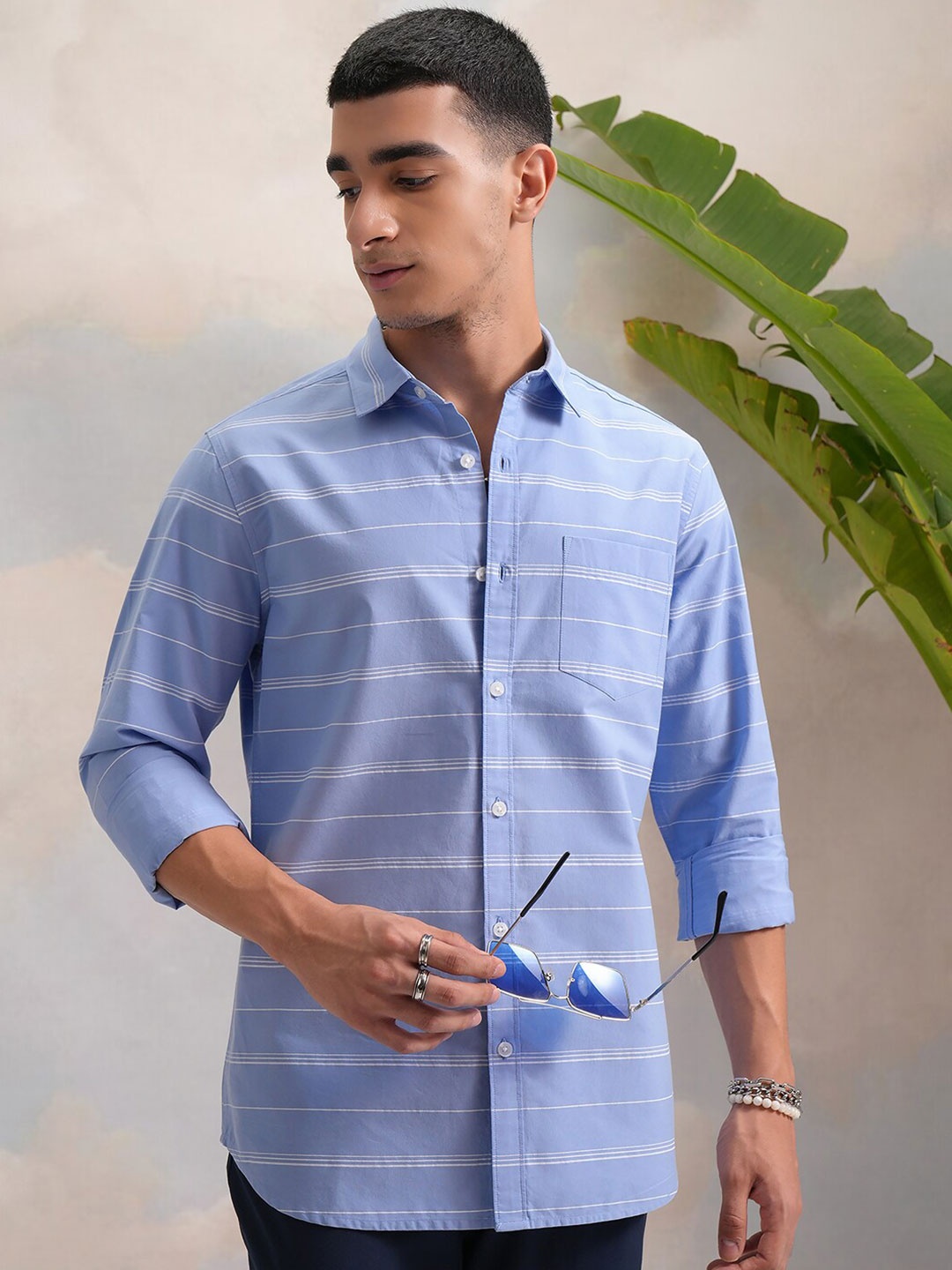 

HIGHLANDER Blue Classic Slim Fit Horizontal Striped Spread Collar Cotton Casual Shirt