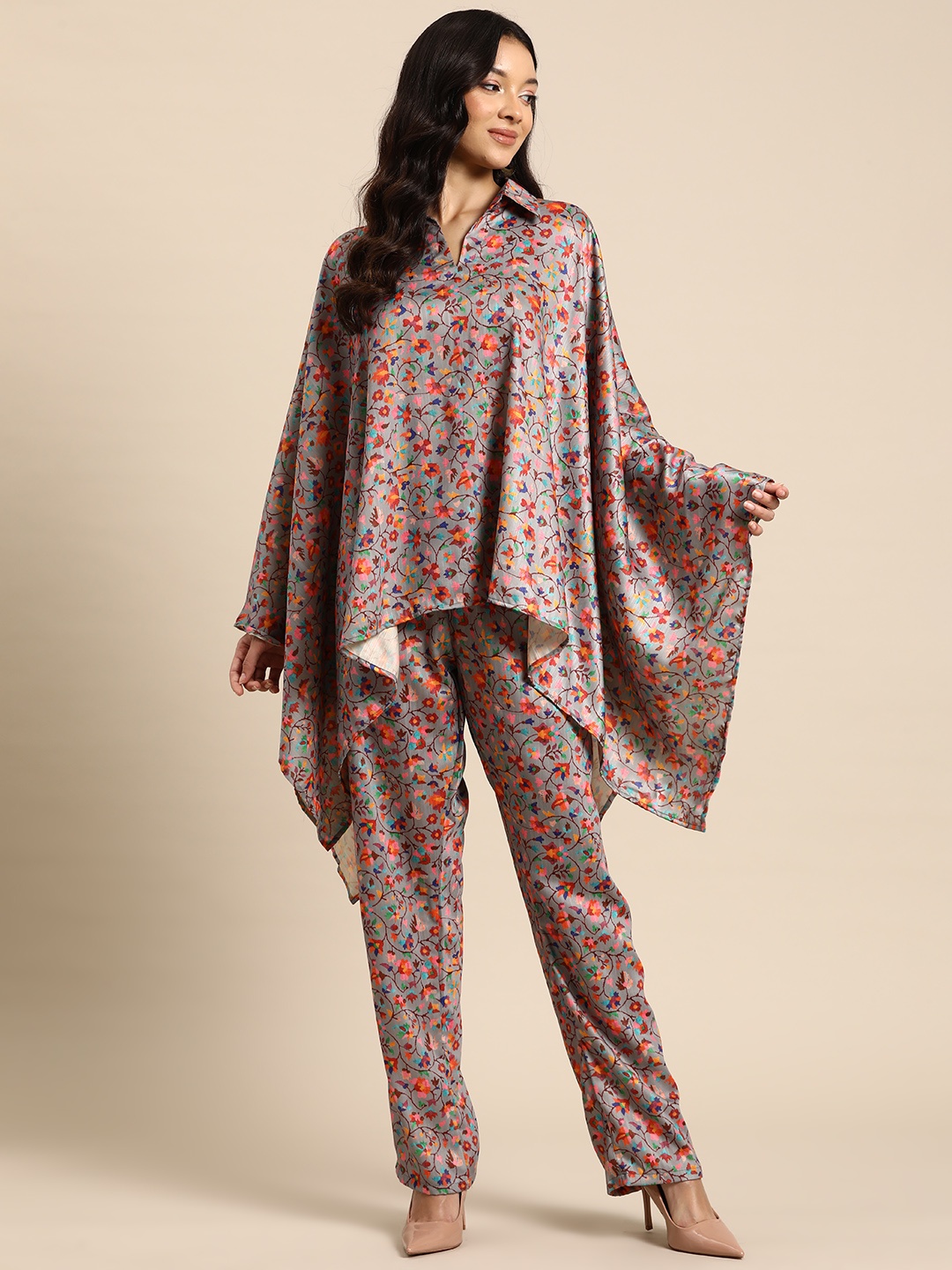 

Sayisha Women Printed Shirt Collar Co-Ords Set, Multi