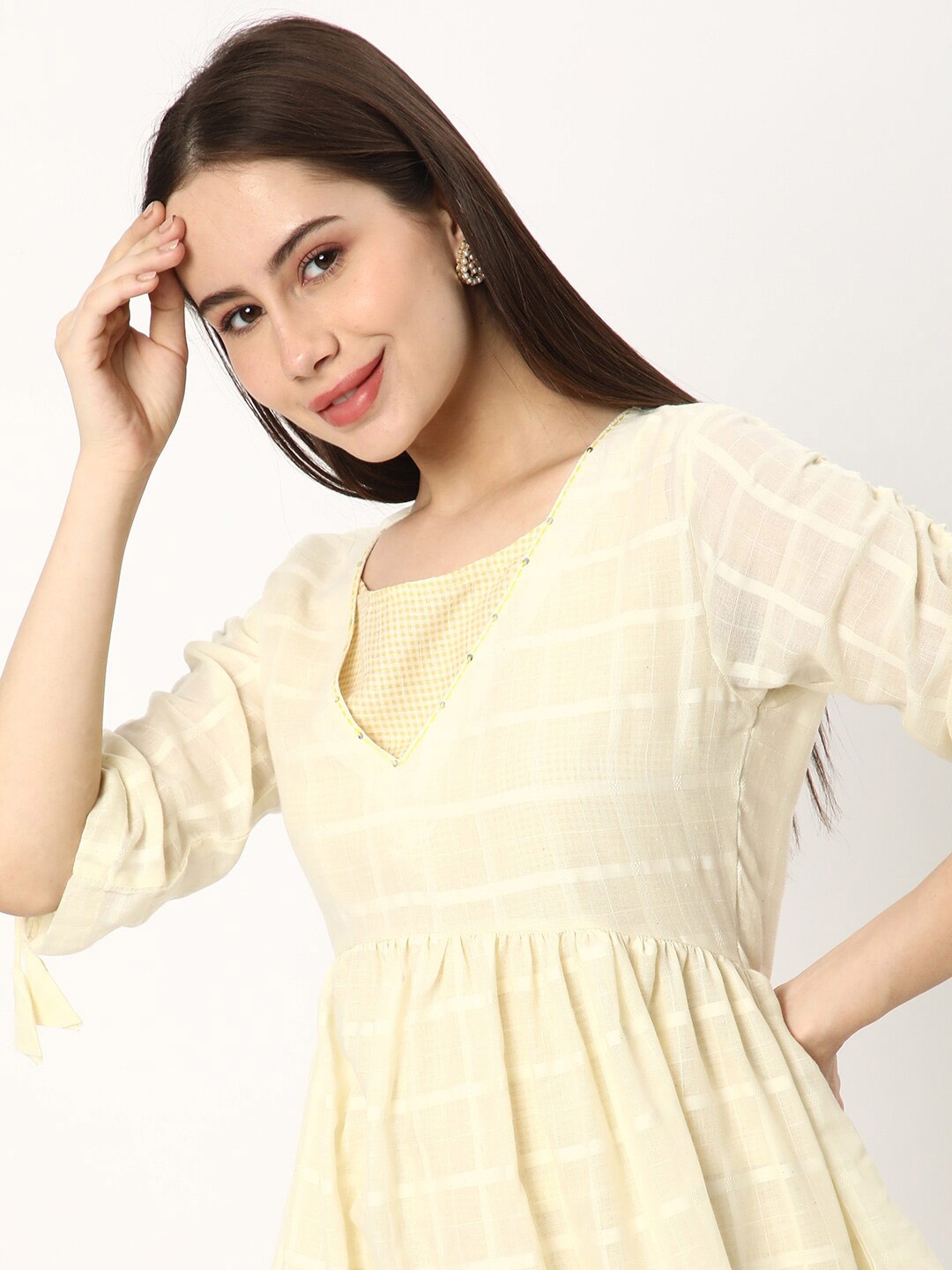 

R&B Checked V-Neck Regular Sequinned Kurta with Trousers & Camisole, Yellow