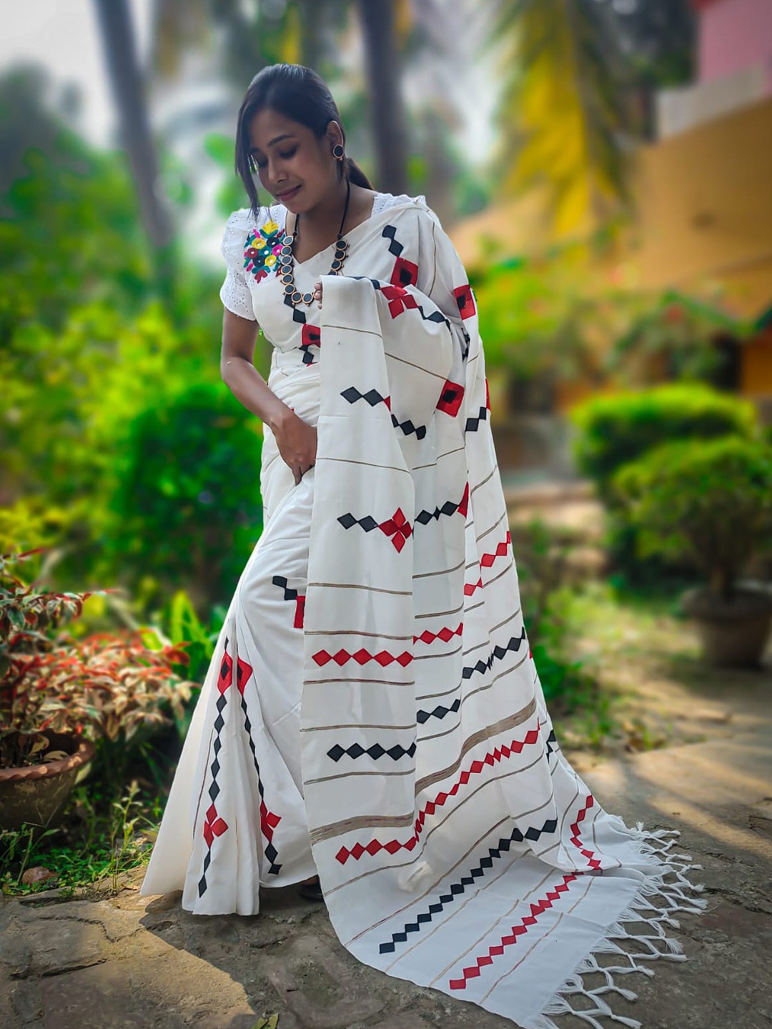 

SPAL FASHION Woven Design Pure Cotton Saree, White