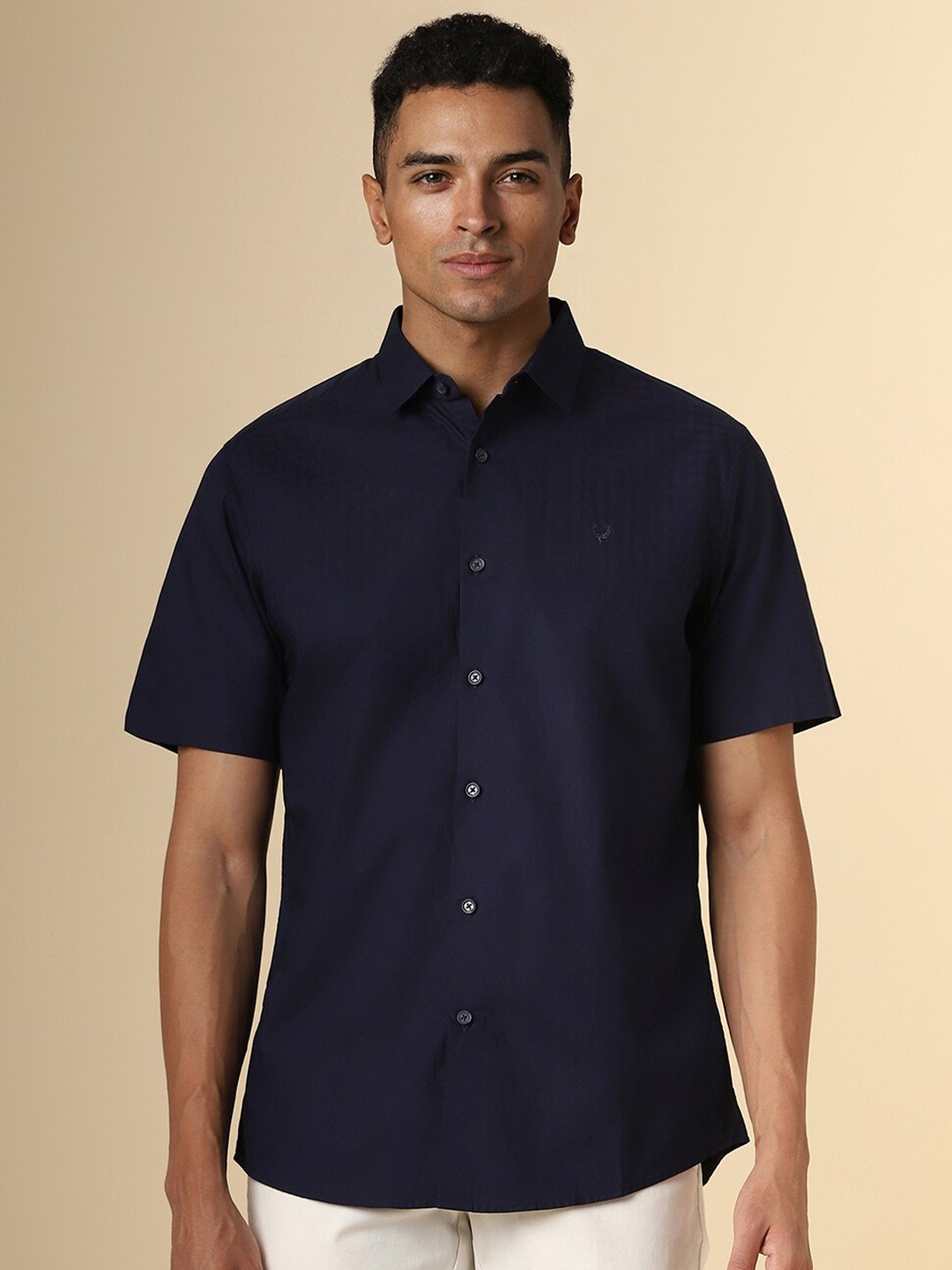 

Allen Solly Slim Fit Textured Short Sleeves Pure Cotton Casual Shirt, Navy blue