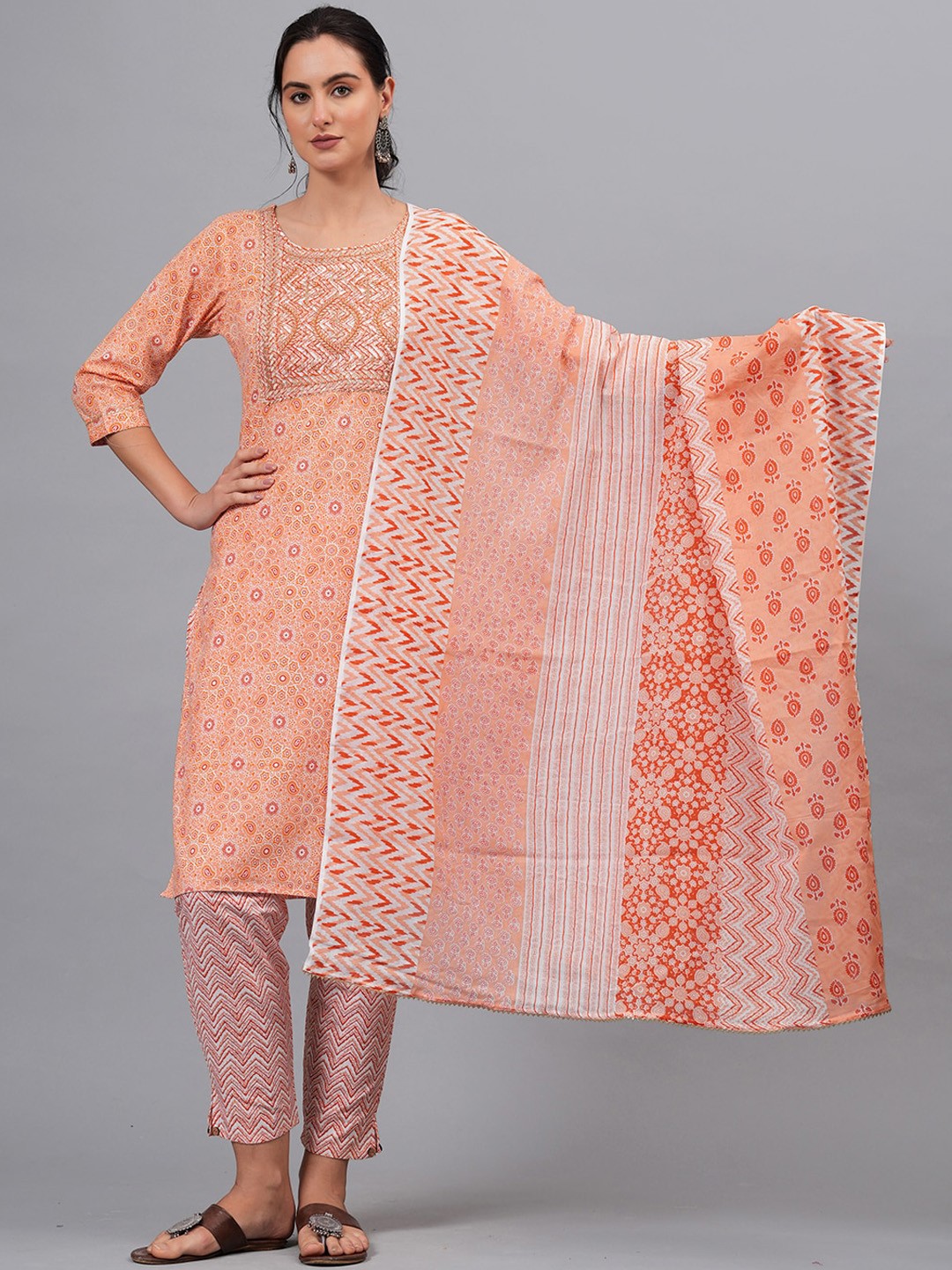 

HIGHLIGHT FASHION EXPORT Ethnic Motifs Printed Straight Thread Work Pure Cotton Kurta Set, Orange