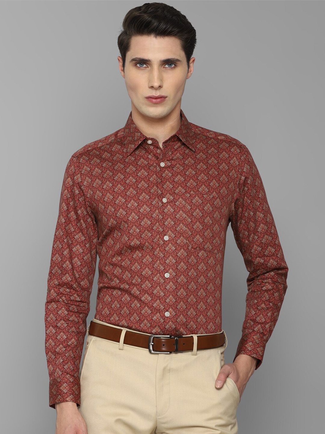 

Louis Philippe Floral Printed Formal Pure Cotton Shirt, Maroon