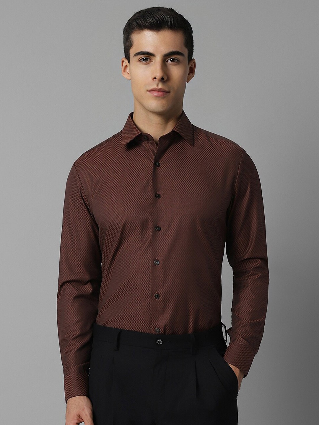 

Louis Philippe Spread Collar Slim Fit Checked Formal Pure Cotton Shirt, Brown