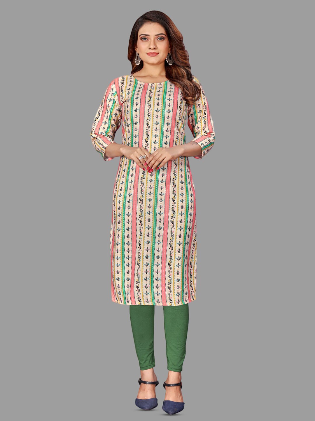 

Kiwie Floral Printed Boat Neck Straight Kurta, Cream
