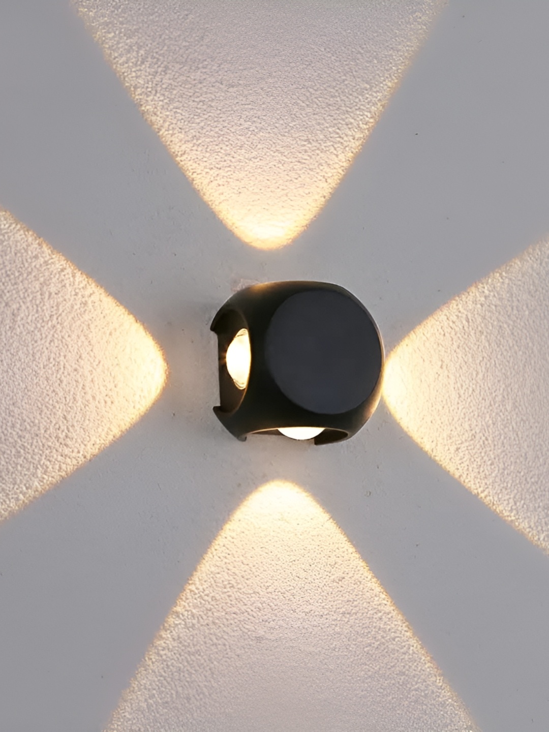 

Areezo Black Spherical Metal Wall Lamp