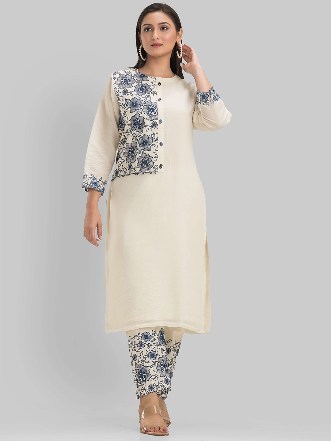 

SACRED SUTA Floral Embroidered Thread Work Satin Straight Kurta With Trousers, White