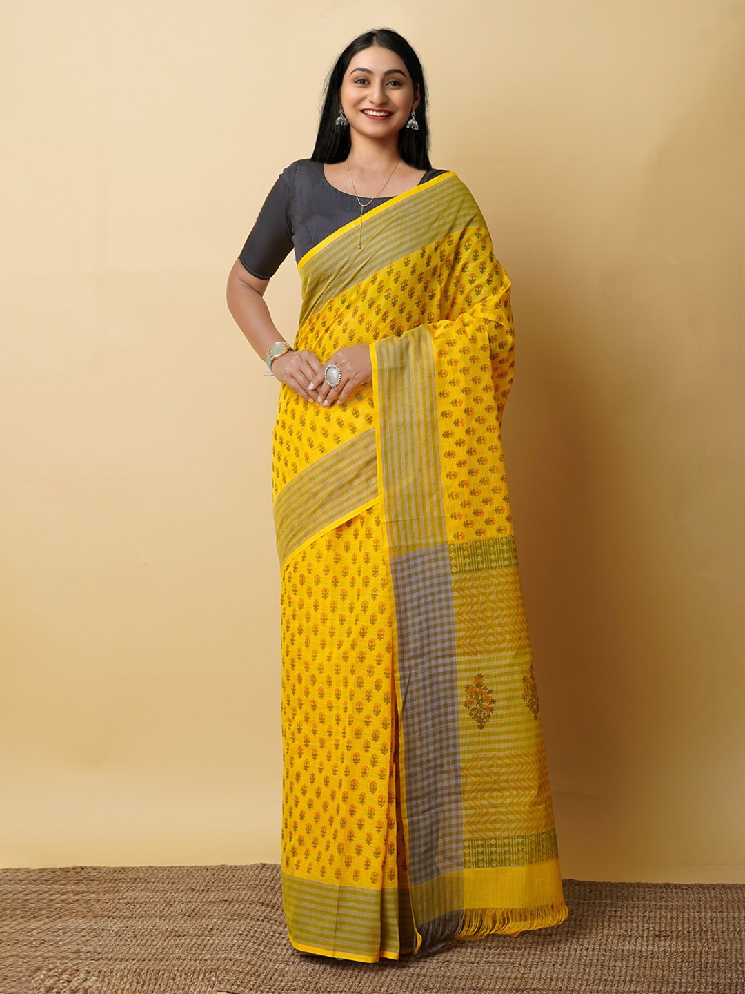 

Unnati Silks Ethnic Motifs Pure Cotton Handloom Mangalagiri Saree, Yellow