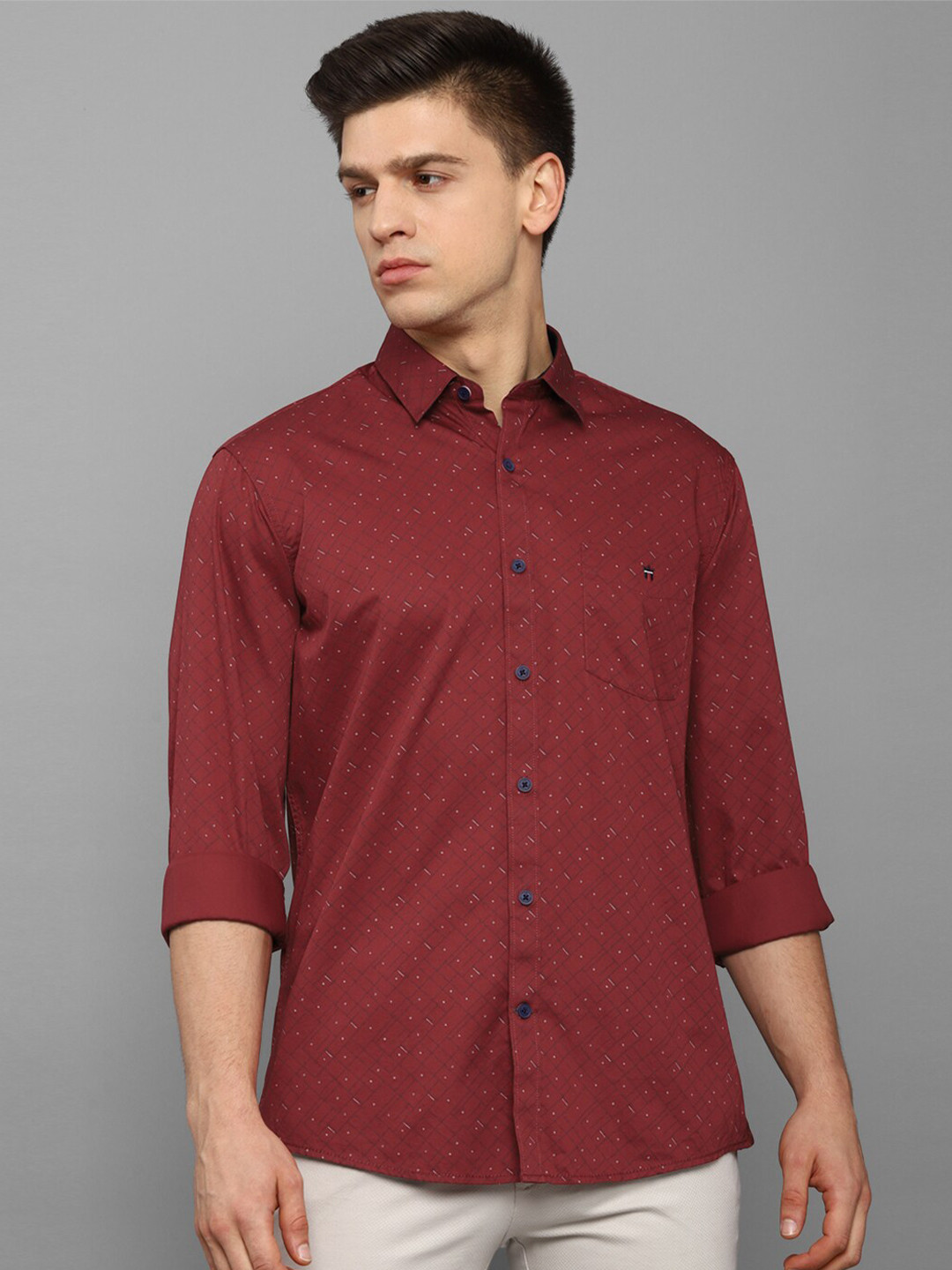 

Louis Philippe Sport Slim Fit Geometric Printed Pure Cotton Casual Shirt, Maroon