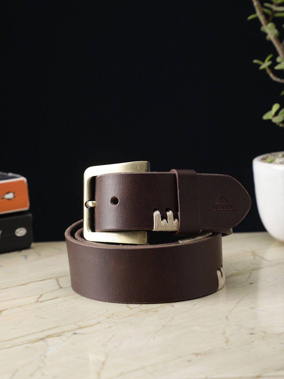 

Alvaro Castagnino Men Textured Leather Belt, Brown