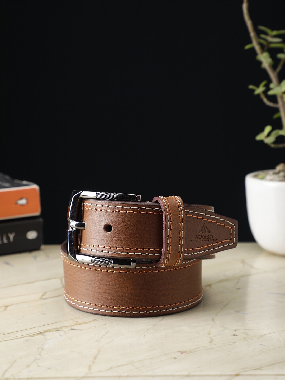 

Alvaro Castagnino Men Textured Leather Belt, Brown