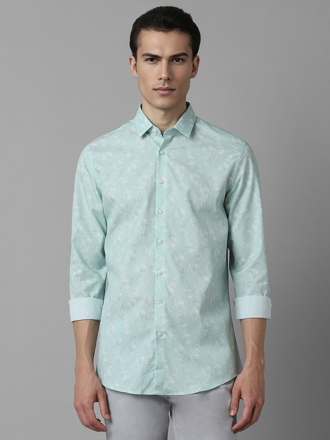 Louis Philippe Sport Slim Fit Floral Printed Spread Collar Cotton Casual Shirt, Green