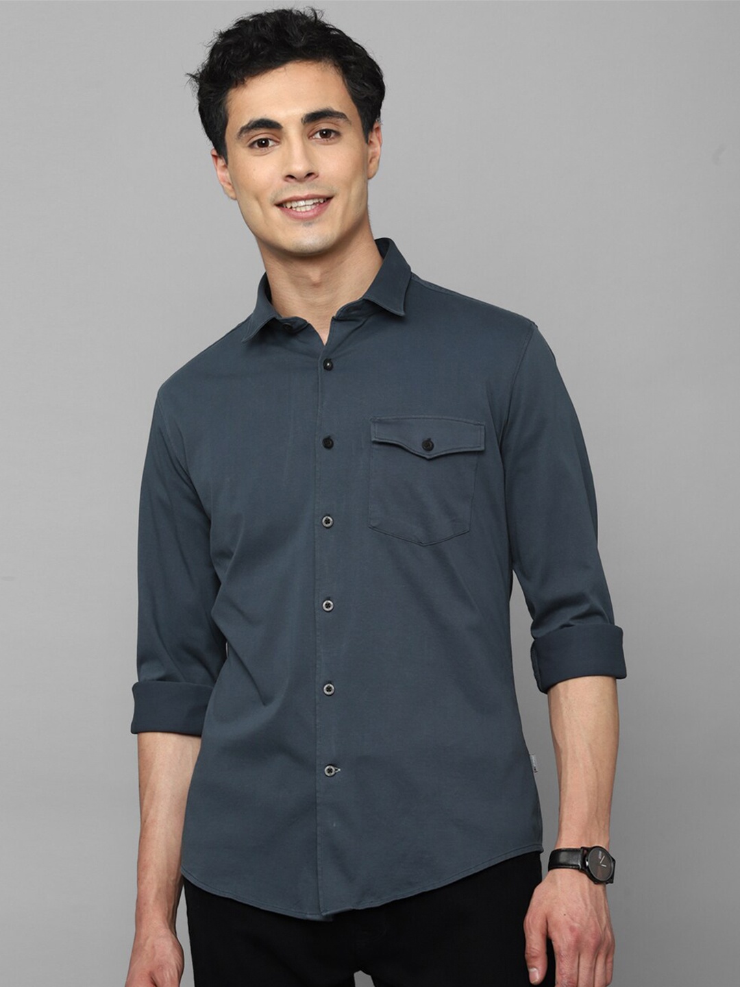 

Louis Philippe Sport Super Slim Fit Pure Cotton Casual Shirt, Navy blue