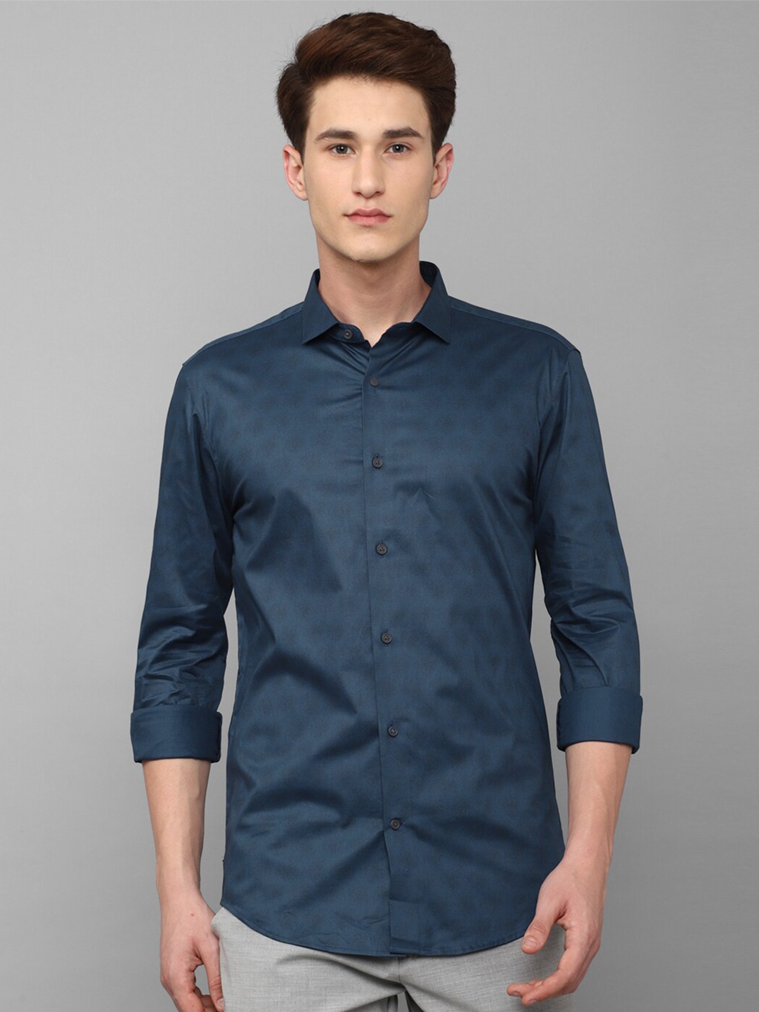 

Louis Philippe Sport Slim Fit Geometric Printed Casual Shirt, Blue