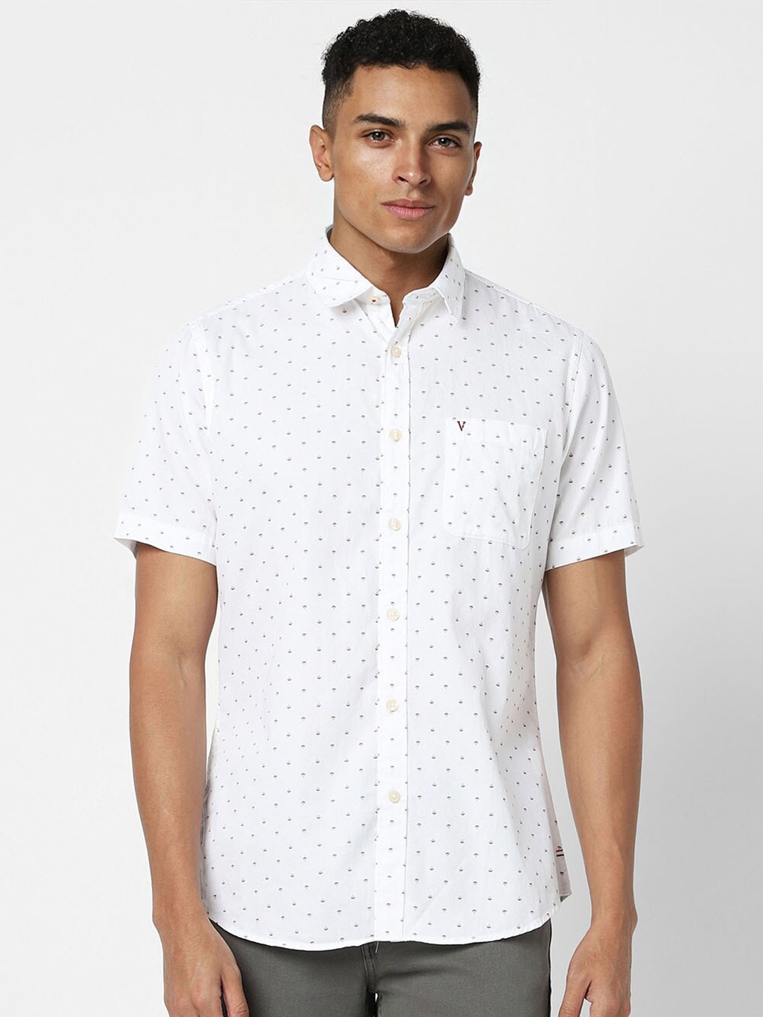 

Van Heusen Sport Slim Fit Micro Ditsy Printed Pure Cotton Casual Shirt, White